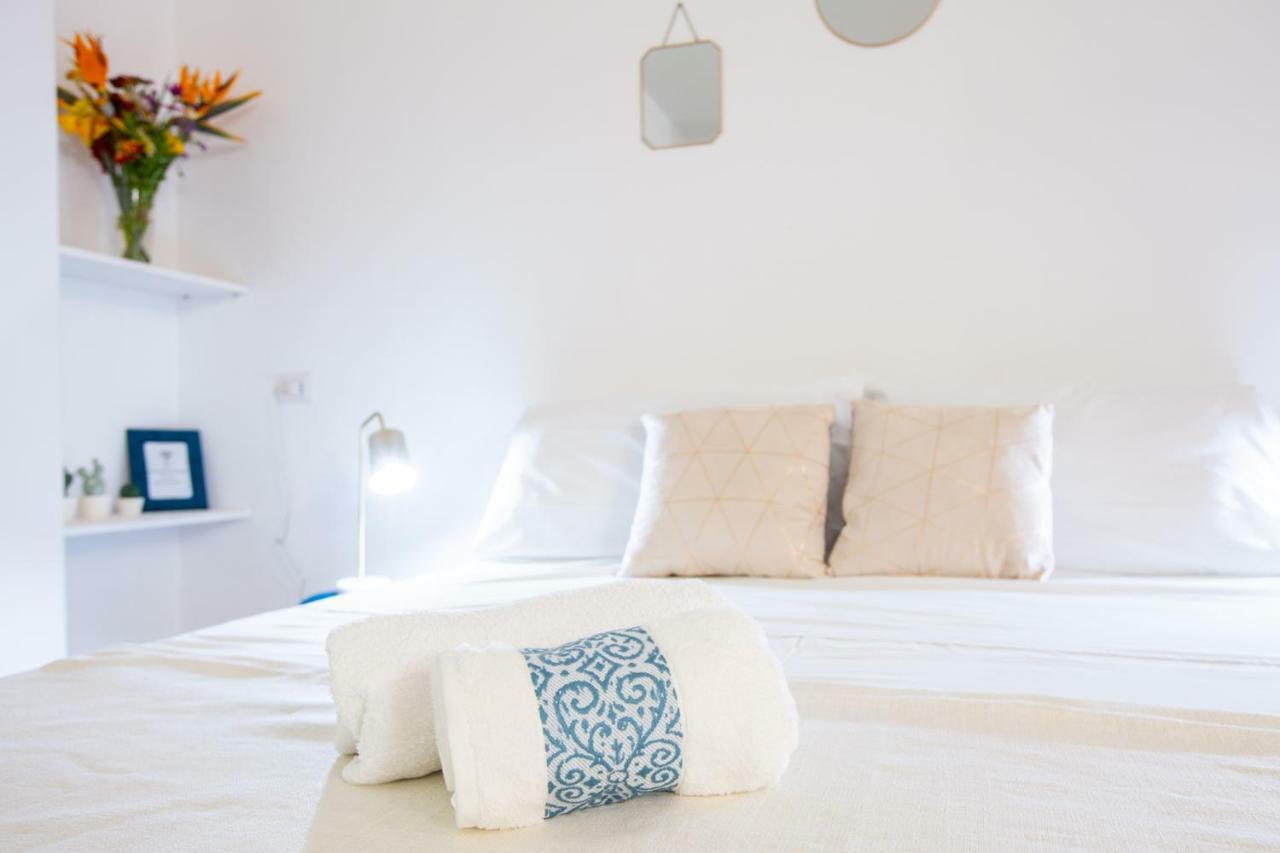 كالياري Piazza Martiri Apartment المظهر الخارجي الصورة